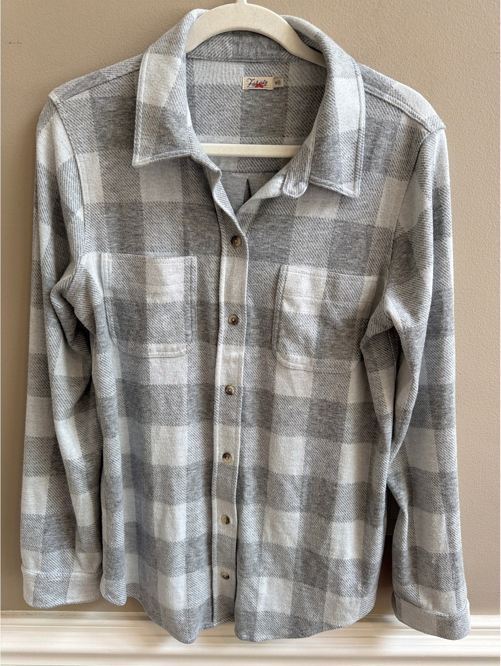 Faherty Legend Sweater Shirt Womens Flannel Light Gray White Plaid Medium